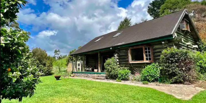 Coromandel Secluded Log Cabin Retreat Hikuai Dış mekan fotoğraf